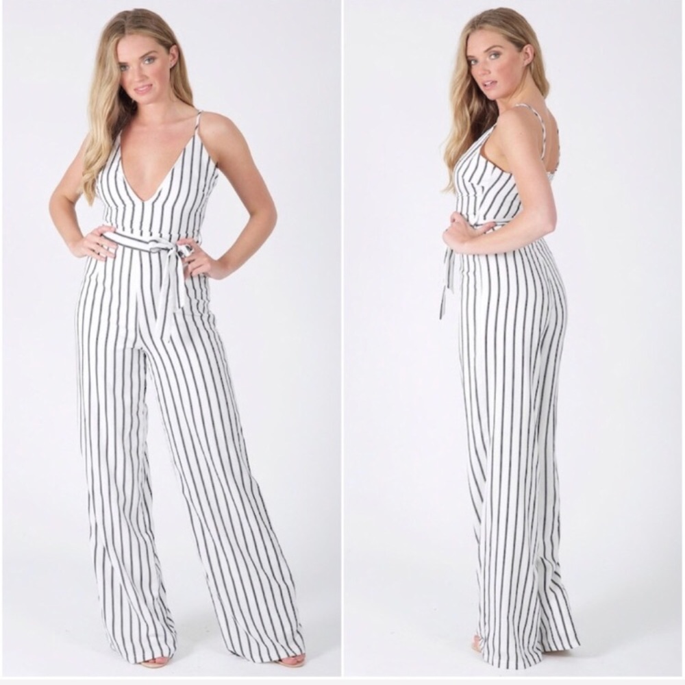 🆕Emma White / Black Pinstripe Wide Leg Jumpsuit - Picture 4 of 5